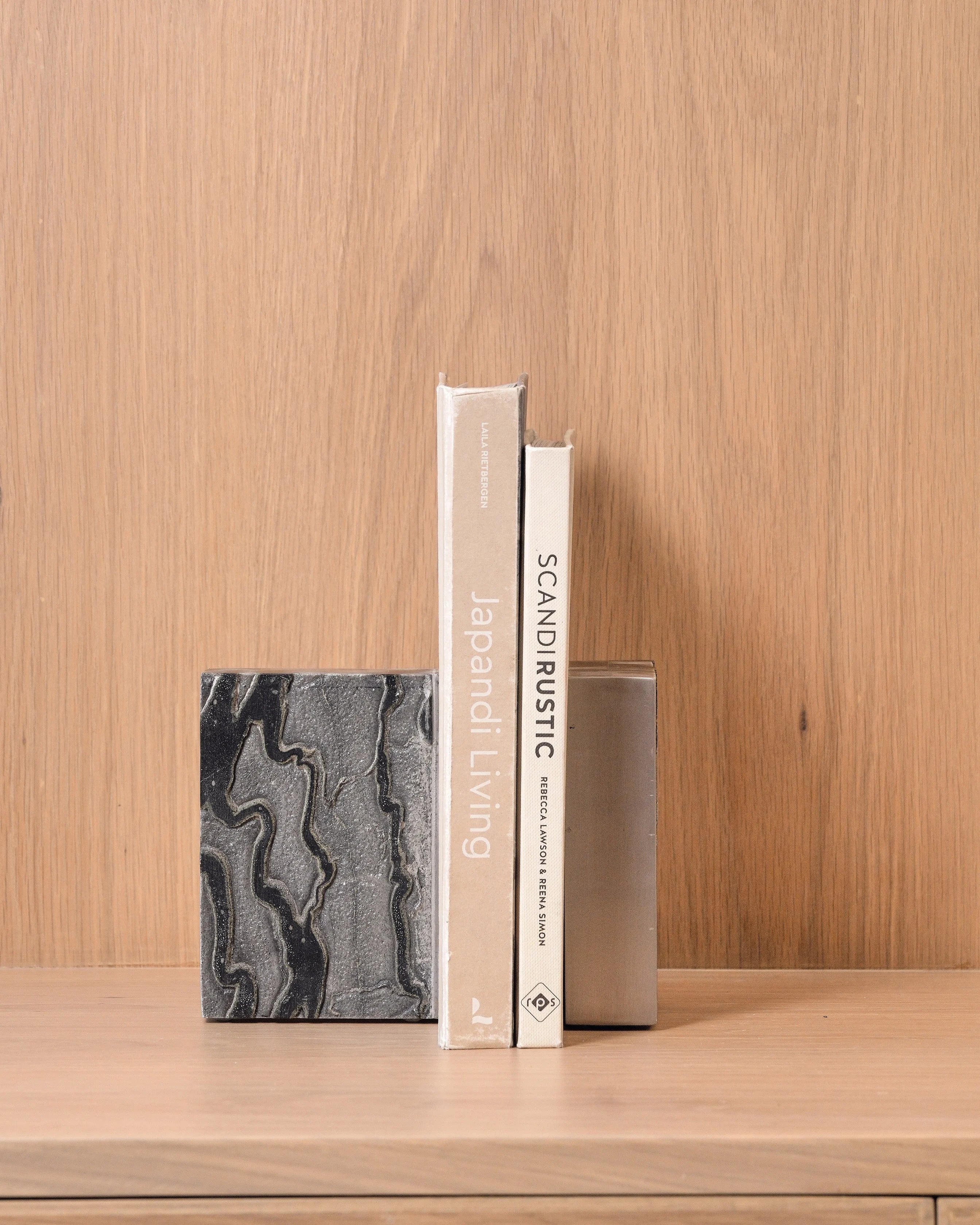 MONOLITH BOOKEND - SET OF 2