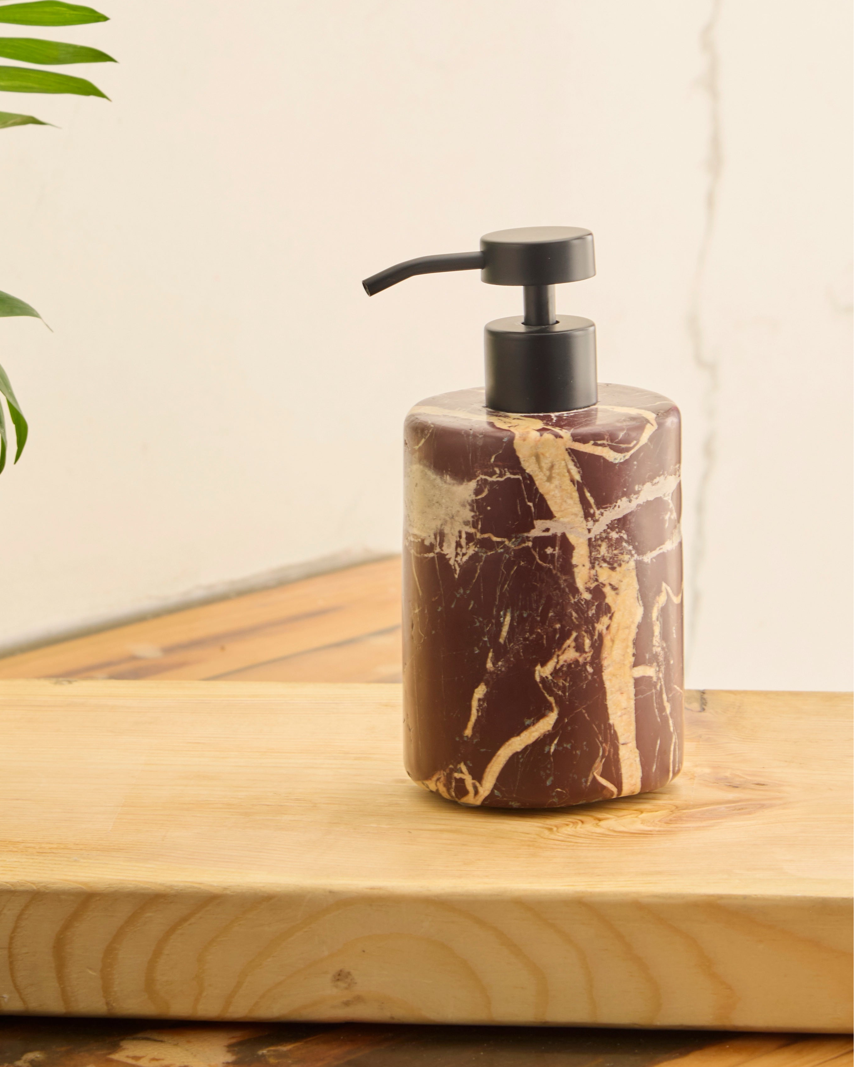 MARBLE SOAP DISPENSER - INDIAN LEVANTO