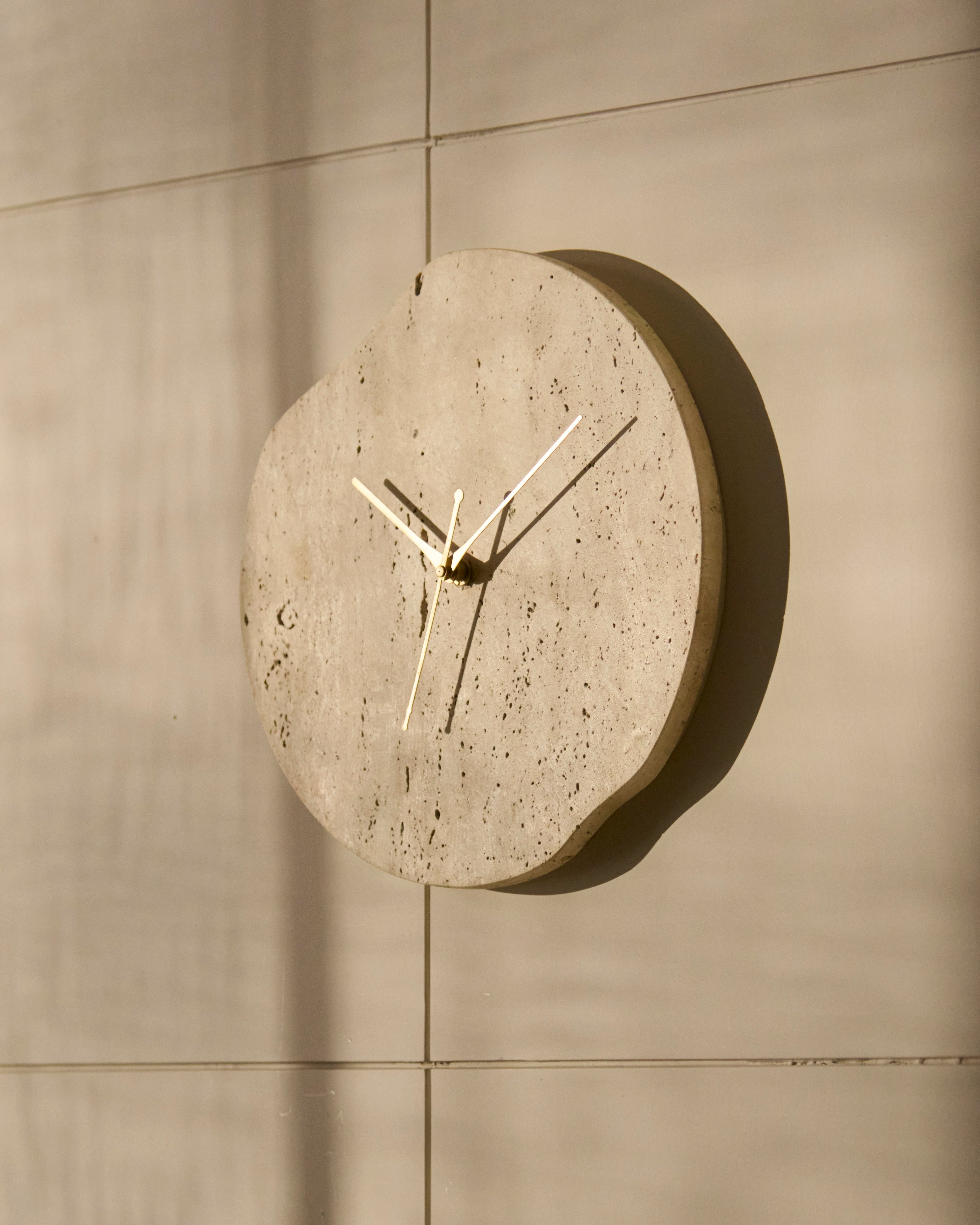 TILT - Travertine