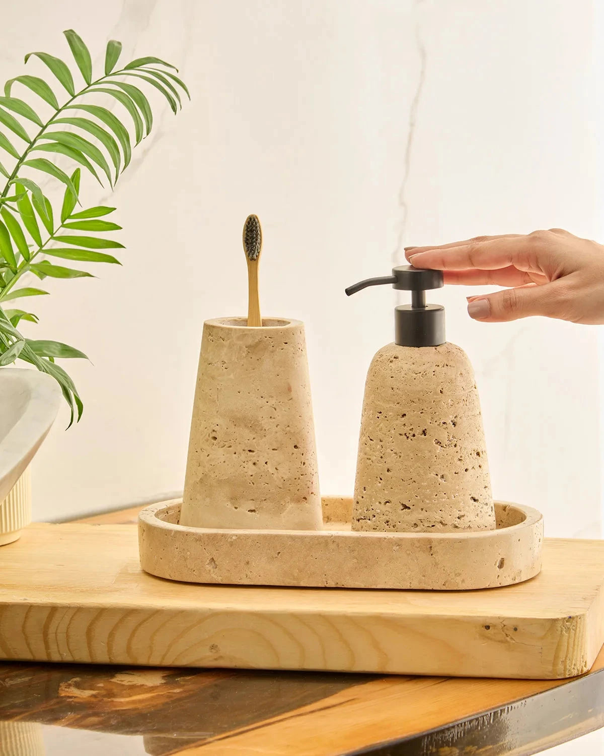 EERA - Dispenser set Koa Living