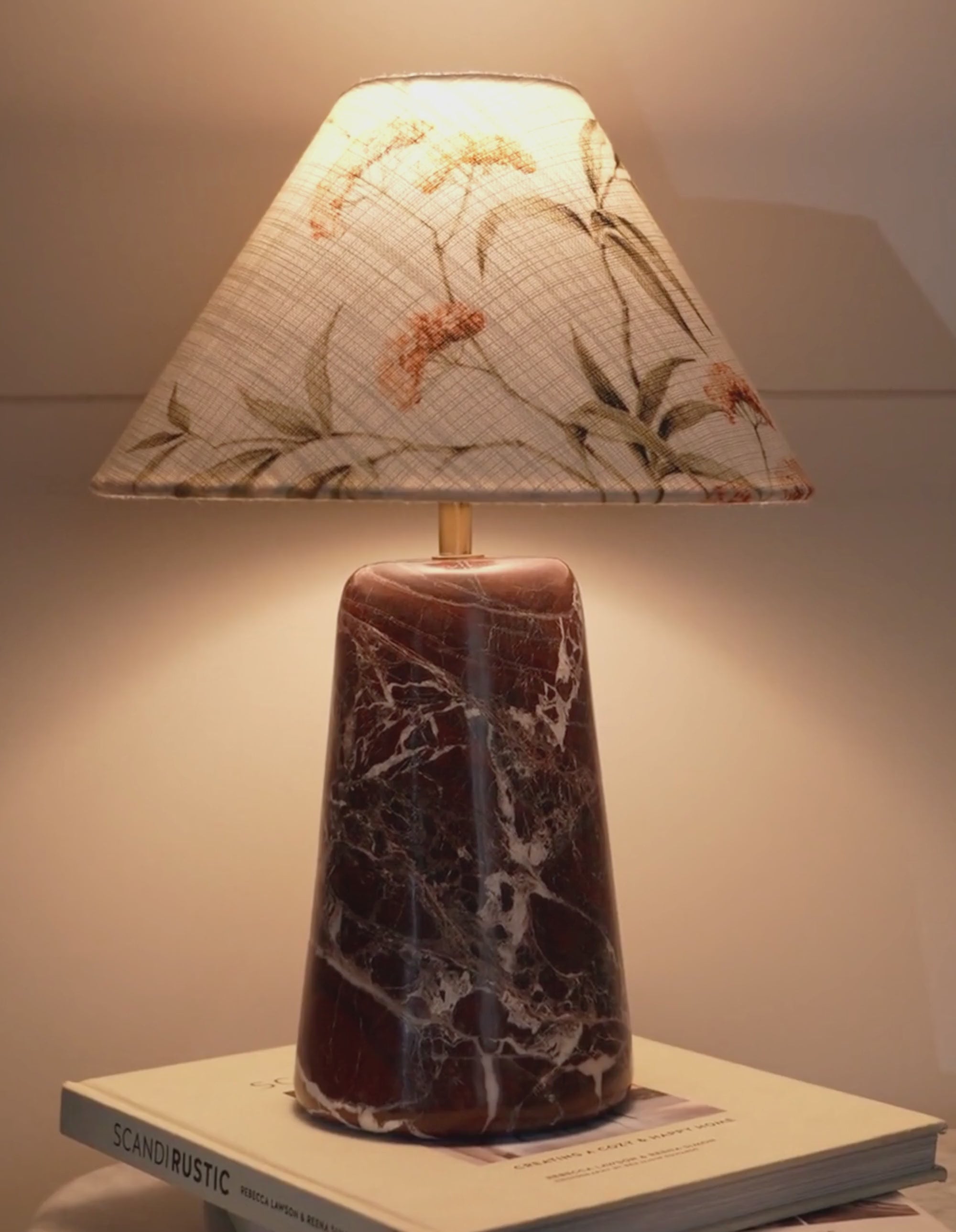 FLORENCE MARBLE LAMP